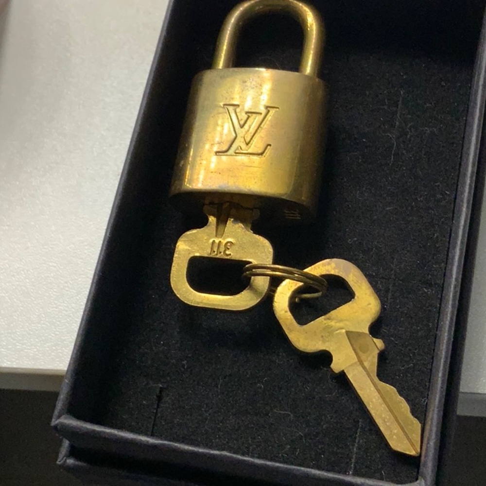 LV Lock And Key 311
